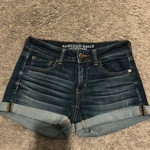 American eagle super super stretch shorts, size 4